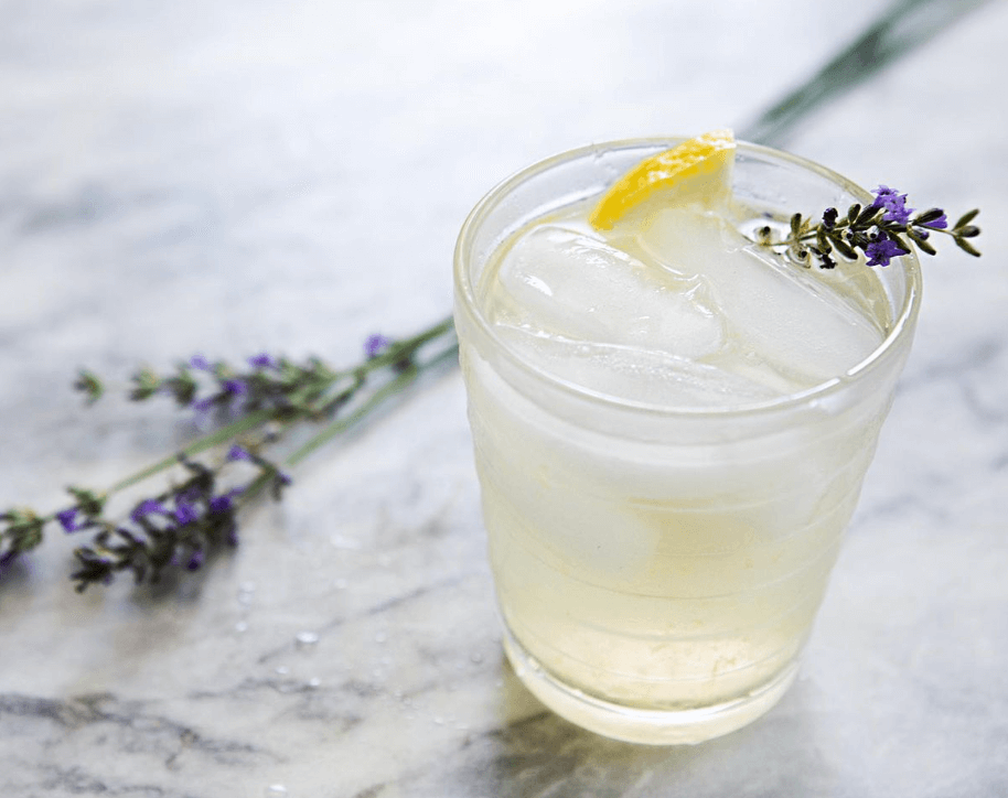 Fresh Squeezed Lemonade with a Lavender Twist